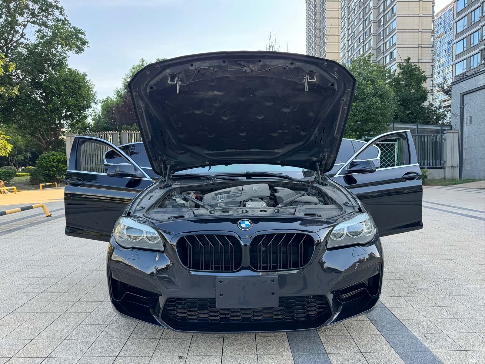 BMW 5 Series, 2011 8