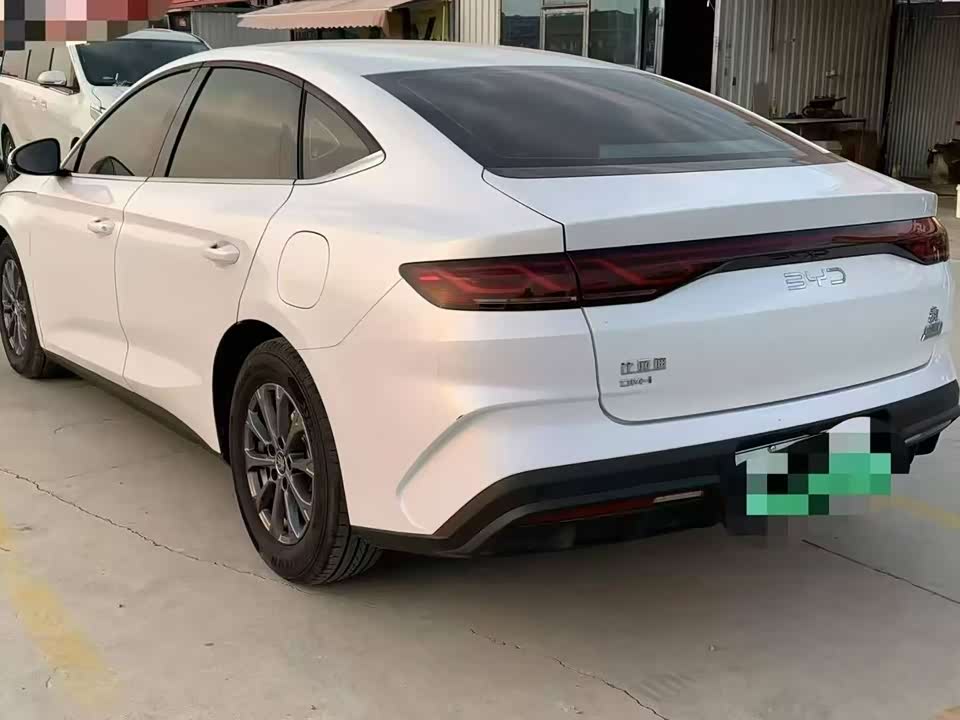 BYD Qin L BYD Qin L