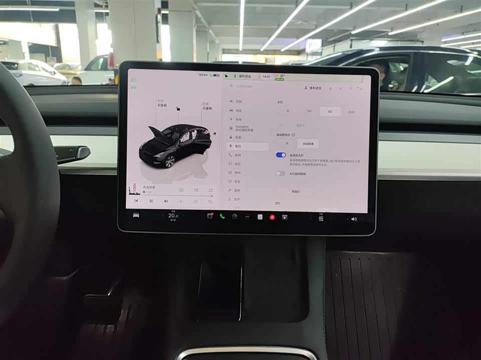 Tesla Model Y Tesla Model Y