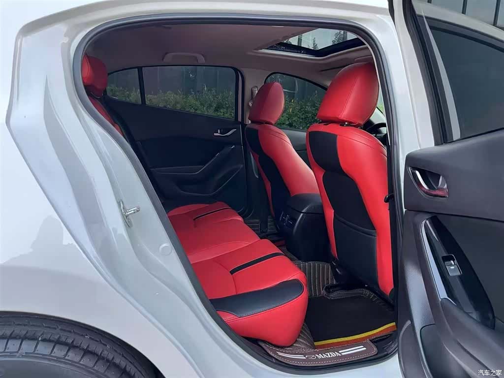 Mazda Mazda3, 2019 17