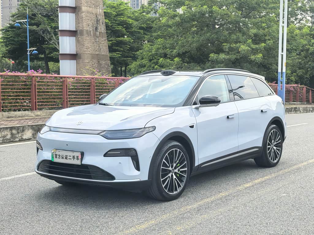 Leapmotor C11