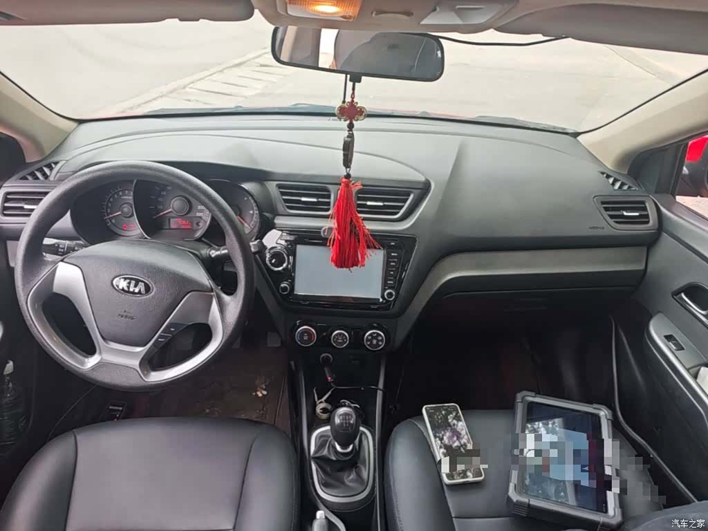 Kia K2, 2015 10