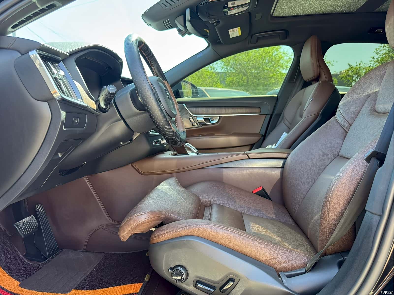 Volvo S90, 2024 4