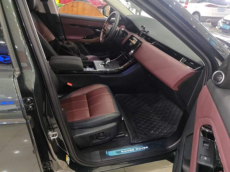 Land Rover Range Rover Aurora