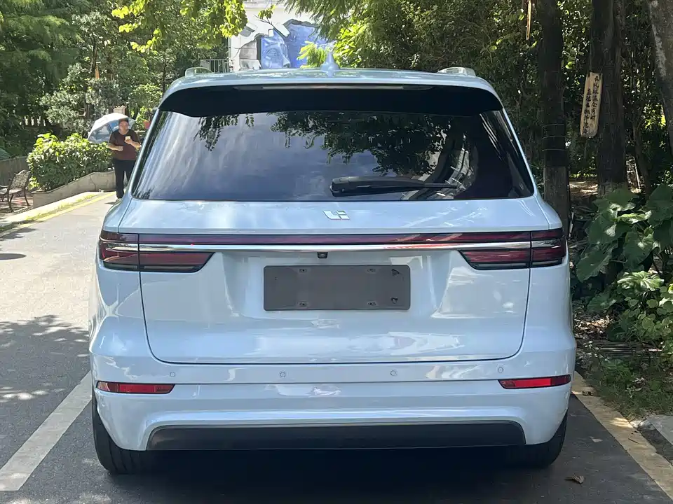 Li Auto Ideal ONE