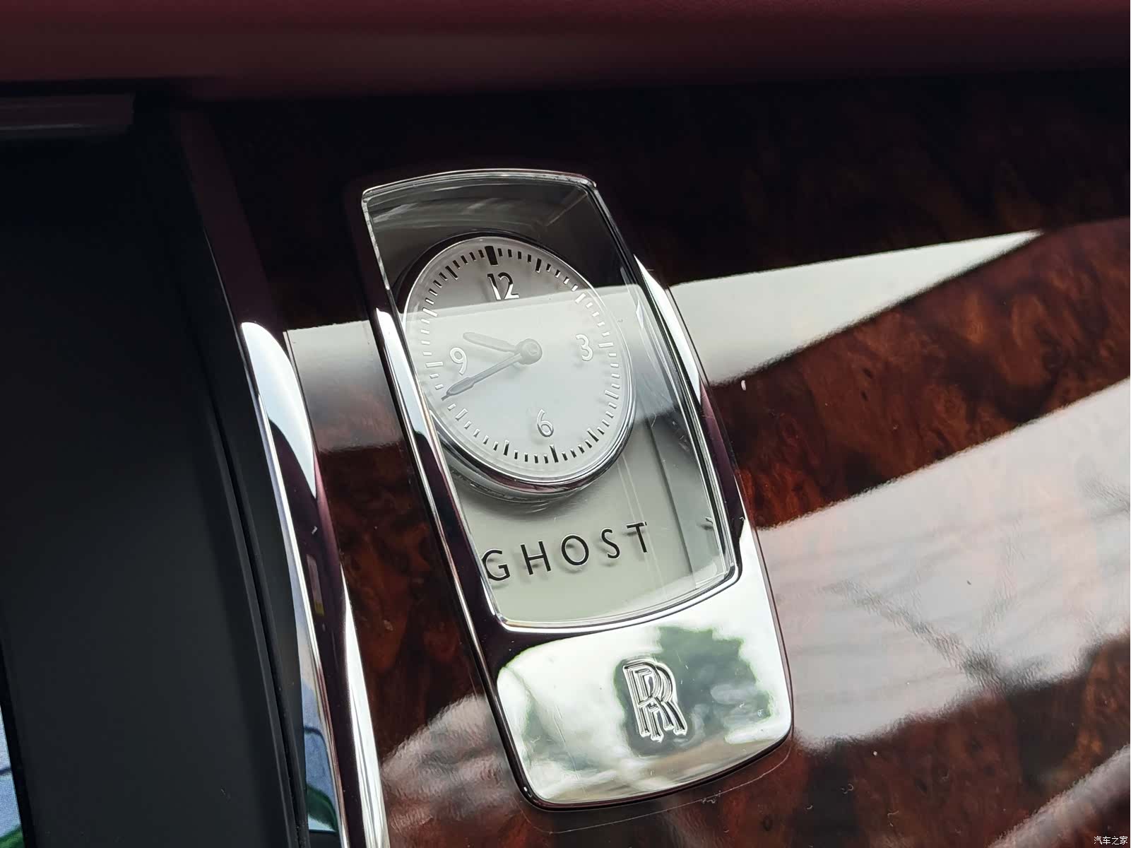 Rolls-Royce Ghost, 2018 15