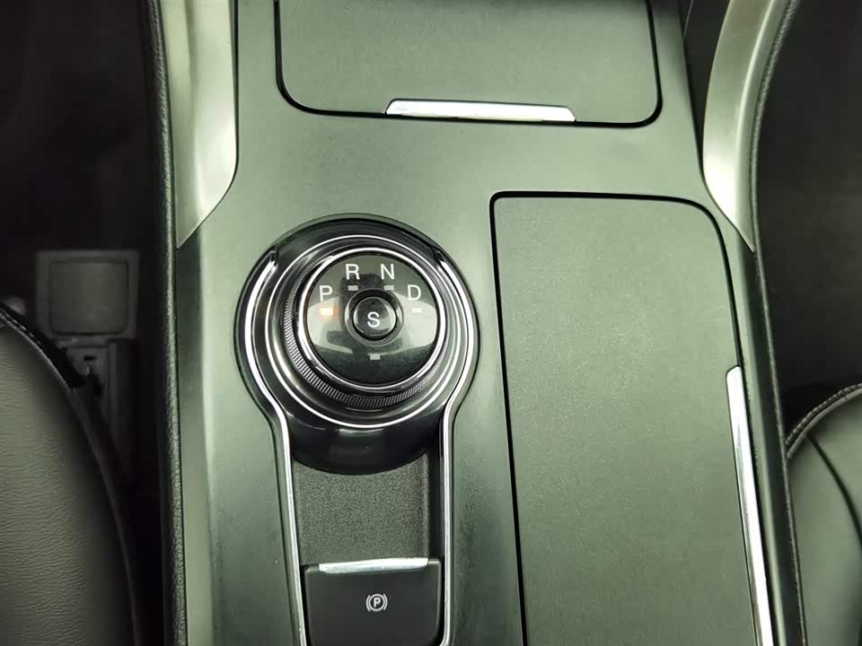 Ford Mondeo Ford Mondeo