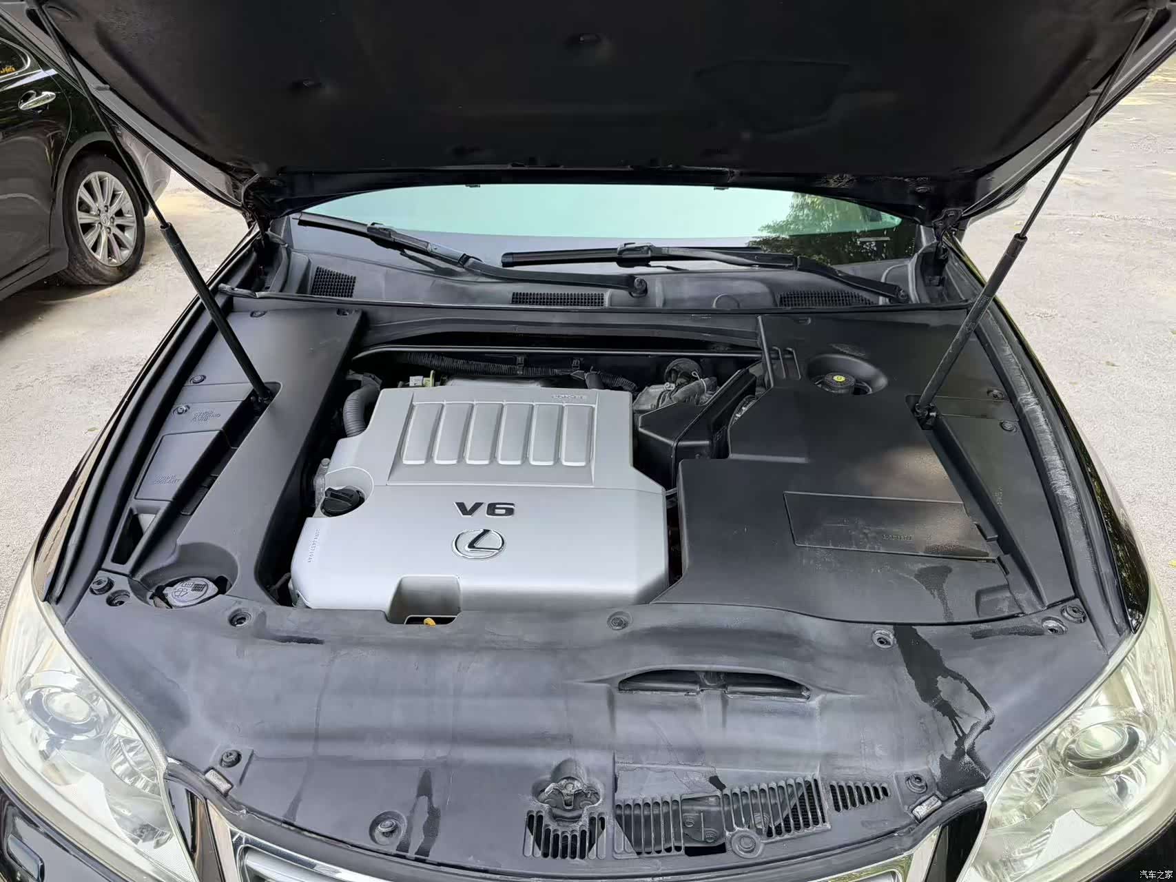 Lexus ES, 2011 9