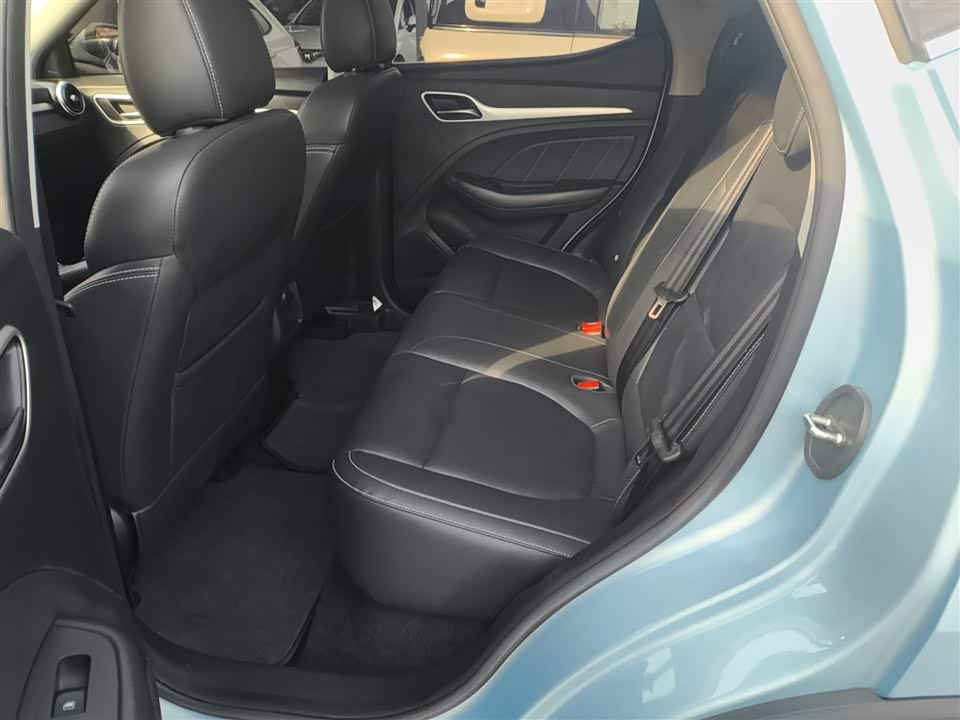 MG EZS pure electric