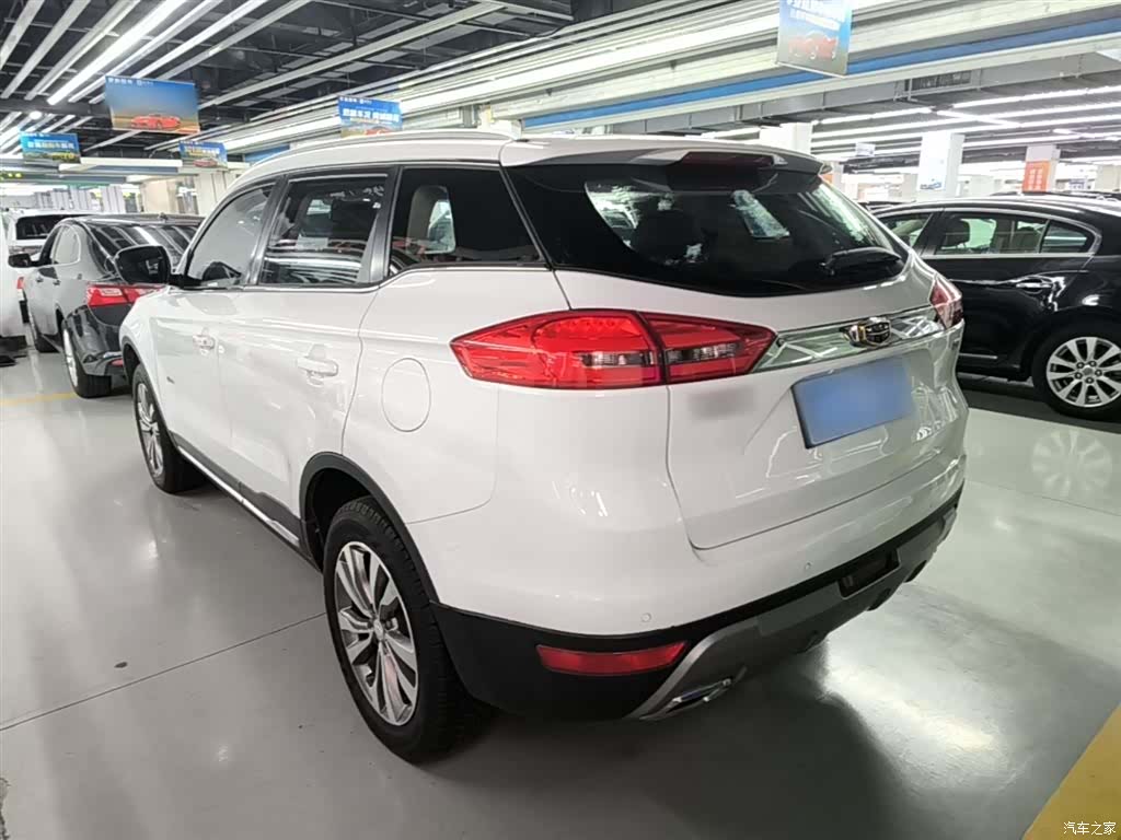 Geely Boyue, 2018 все фото