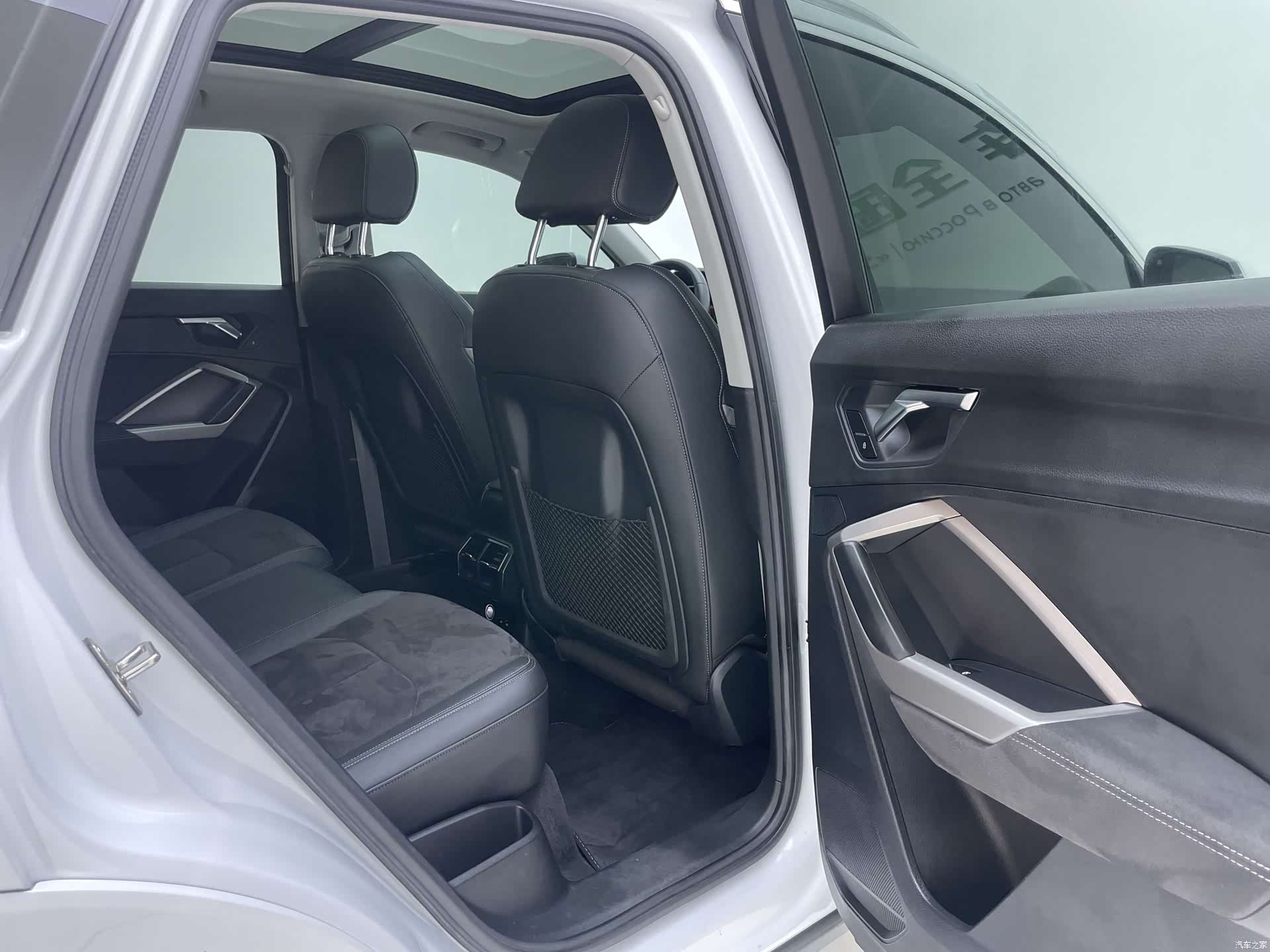 Audi Q3, 2022 24