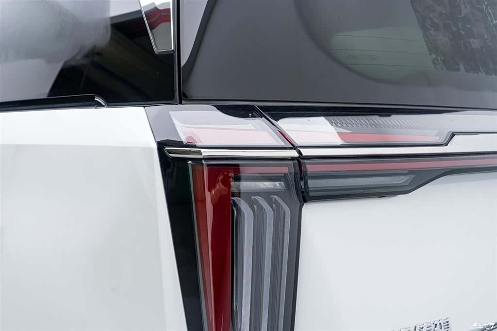 Trumpchi M8, 2025 15