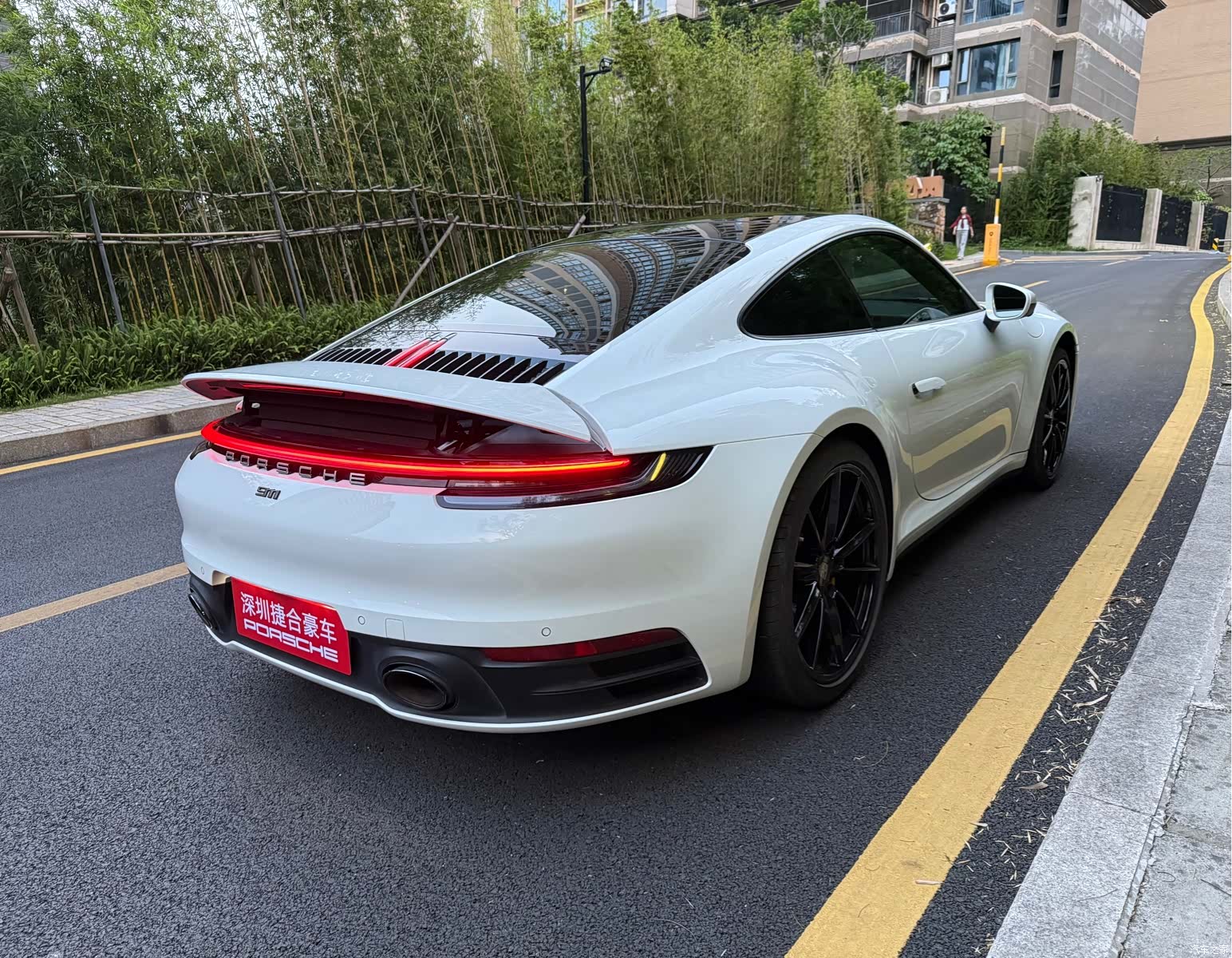 Porsche 911, 2021 6