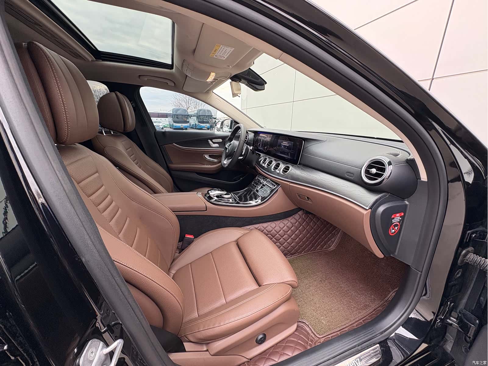 Mercedes-Benz E-Class, 2018 13