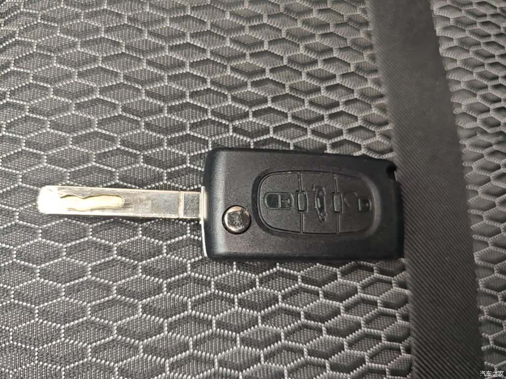 Peugeot 308, 2015 9