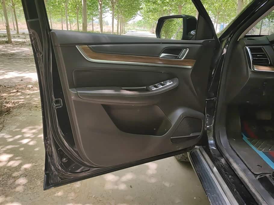 Roewe RX8 Roewe RX8