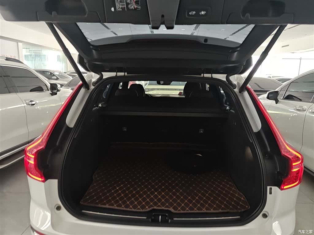 Volvo XC60, 2021 15