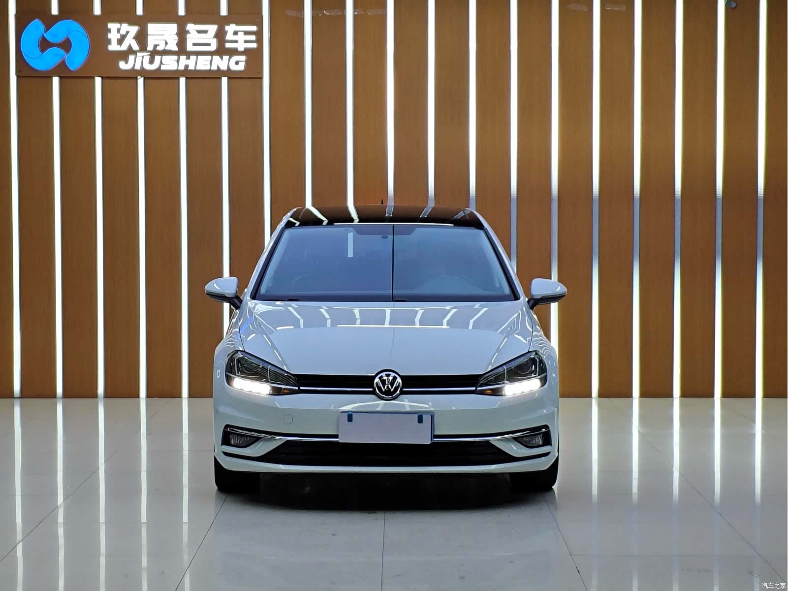 Volkswagen Golf, 2020 4
