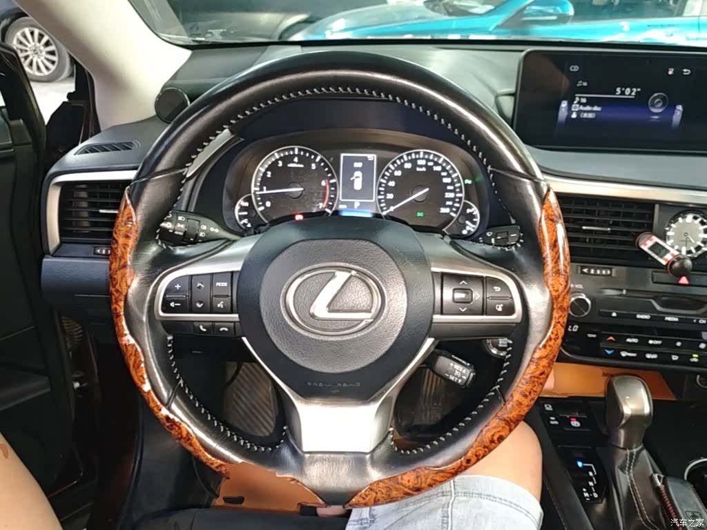 Lexus RX, 2018 11