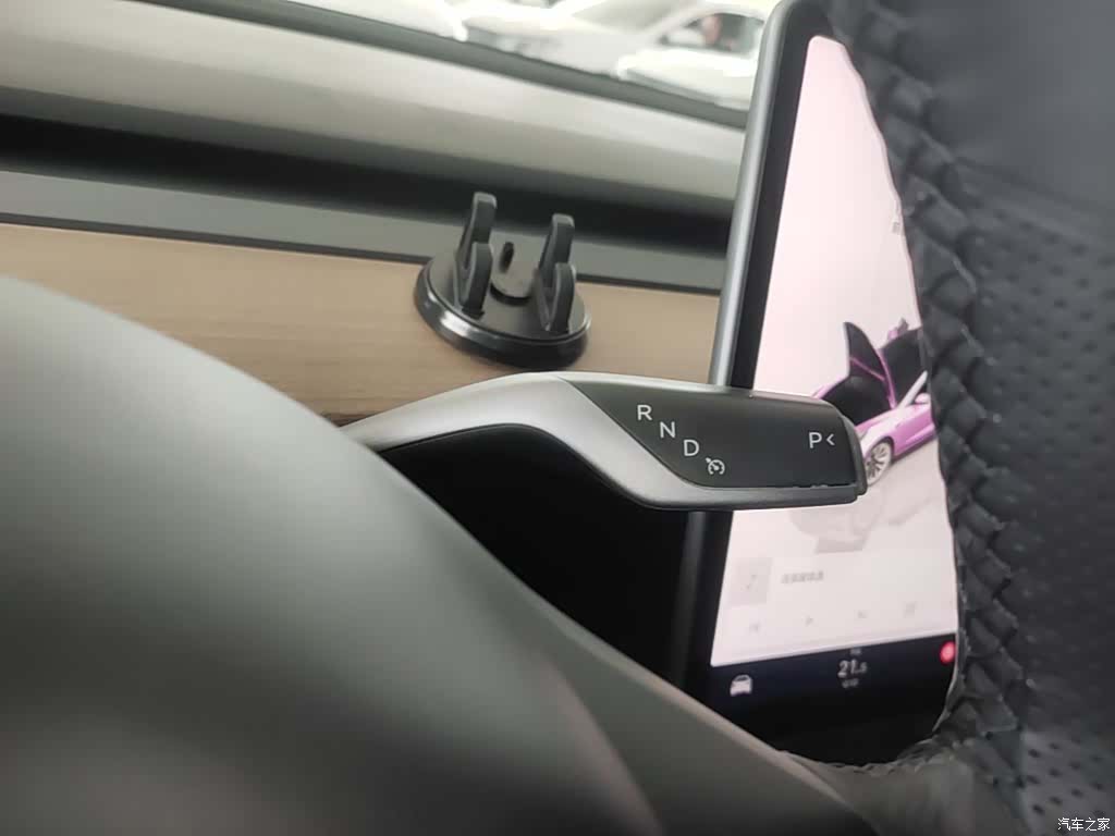 Tesla Model 3, 2023 14