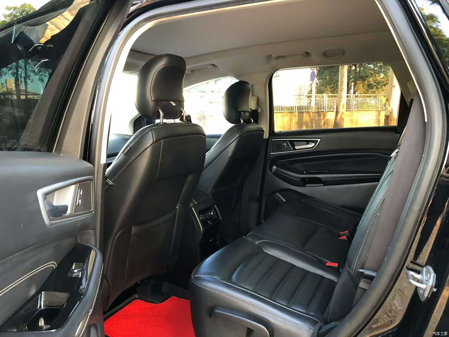 Ford Edge, 2019 7