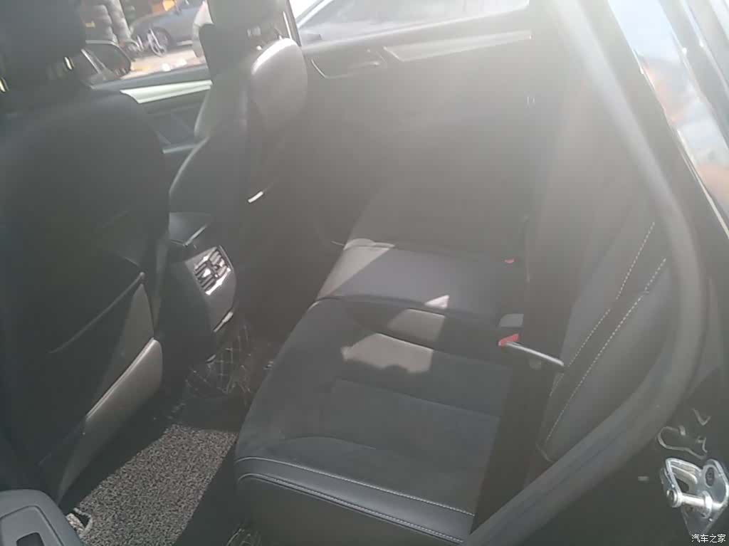 Roewe RX5, 2019 17