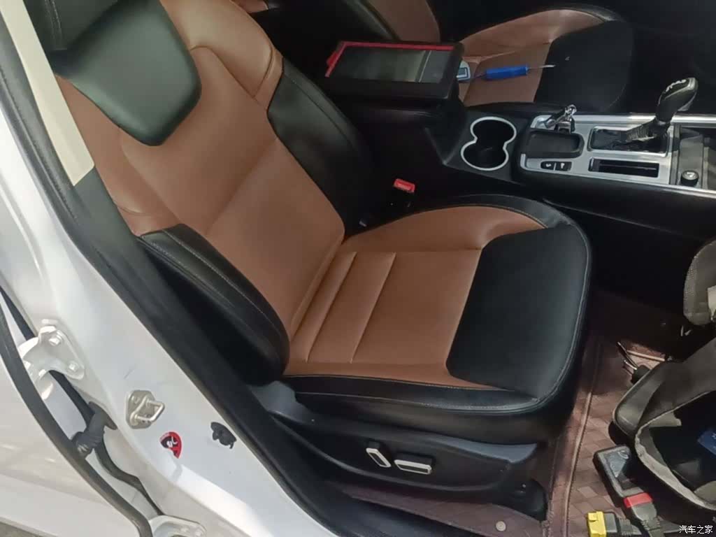 Geely X6, 2017 20