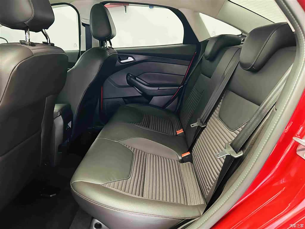 Ford Focus, 2017 22