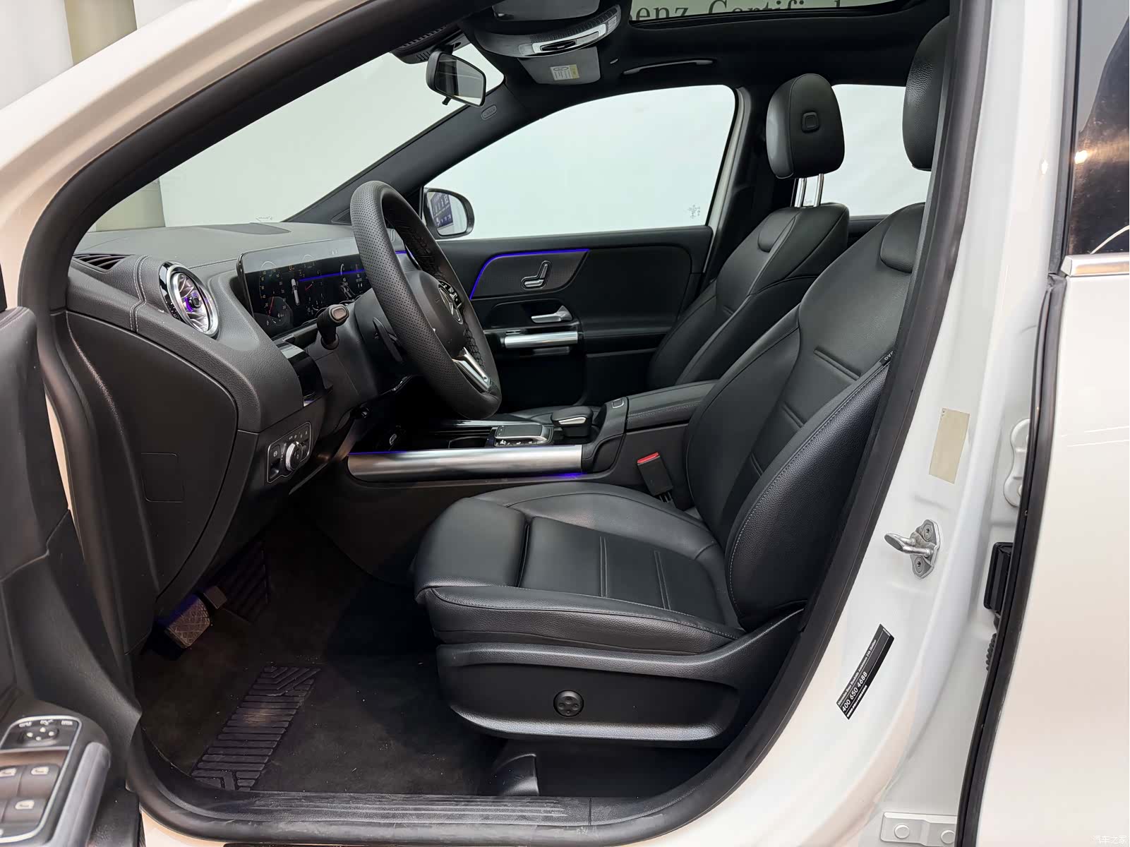 Mercedes-Benz GLA, 2022 10
