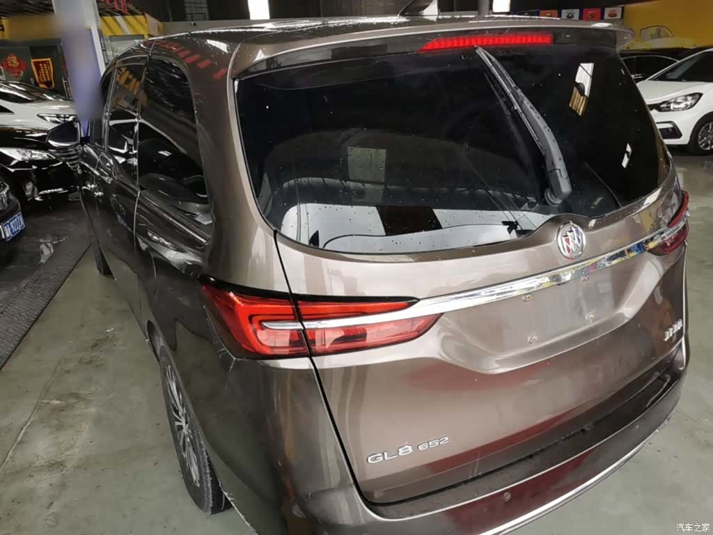 Buick GL8, 2020 все фото