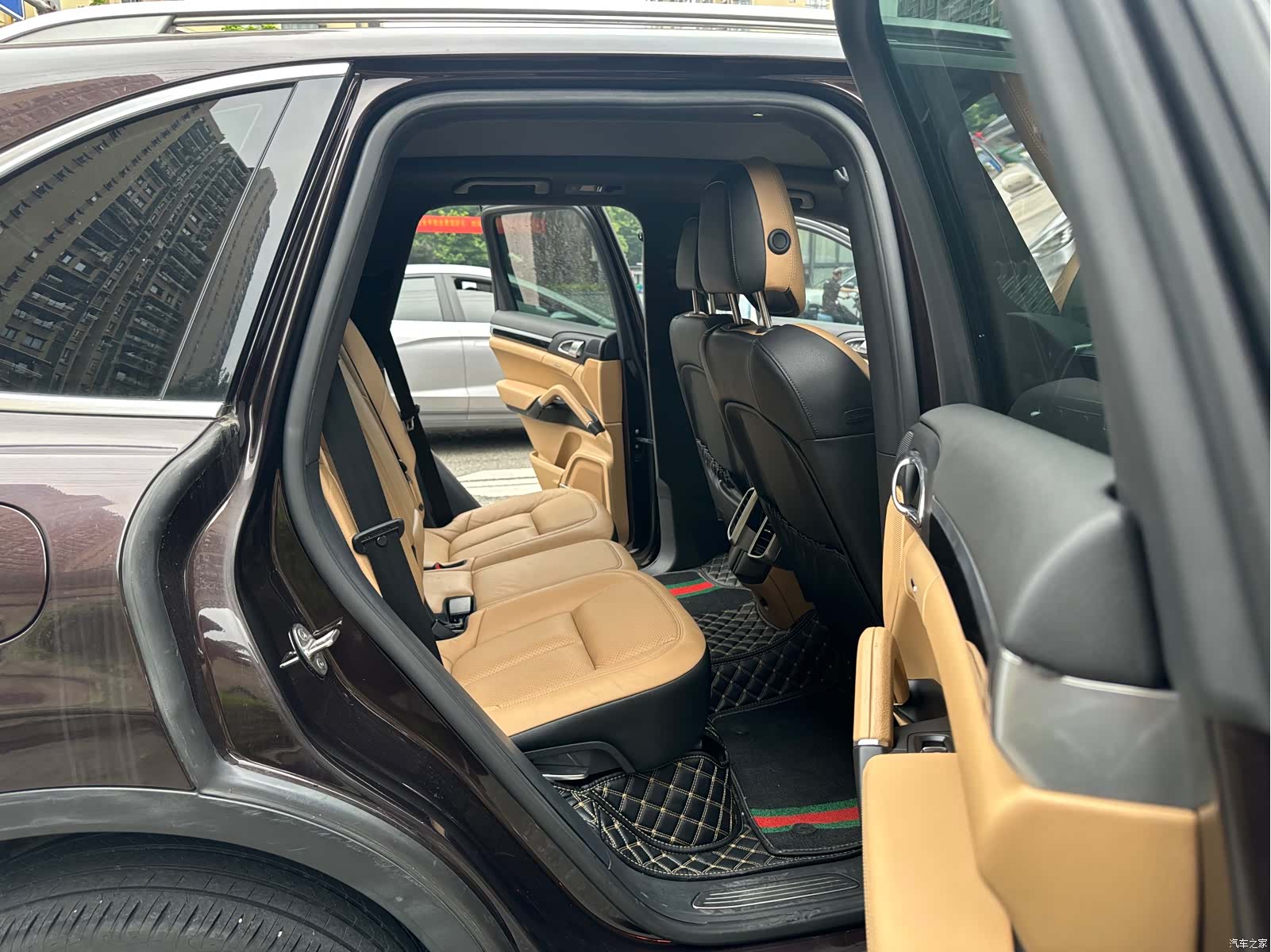 Porsche Cayenne, 2016 13