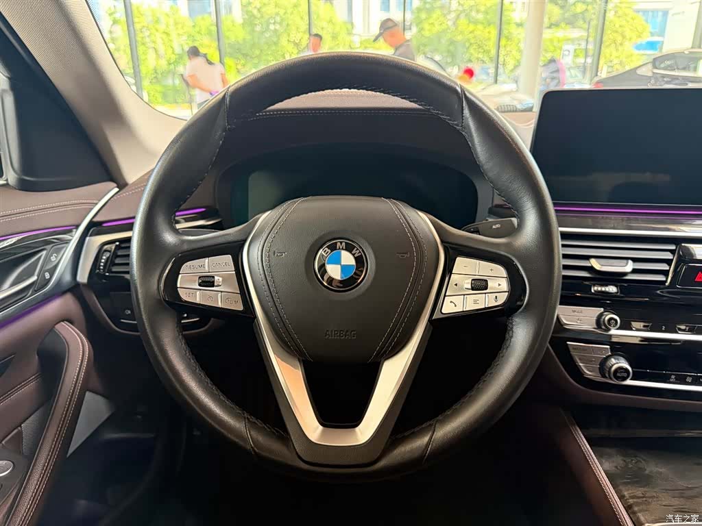 BMW 5 Series, 2024 3