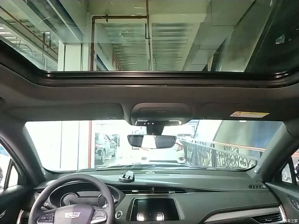 Cadillac XT4, 2020 14