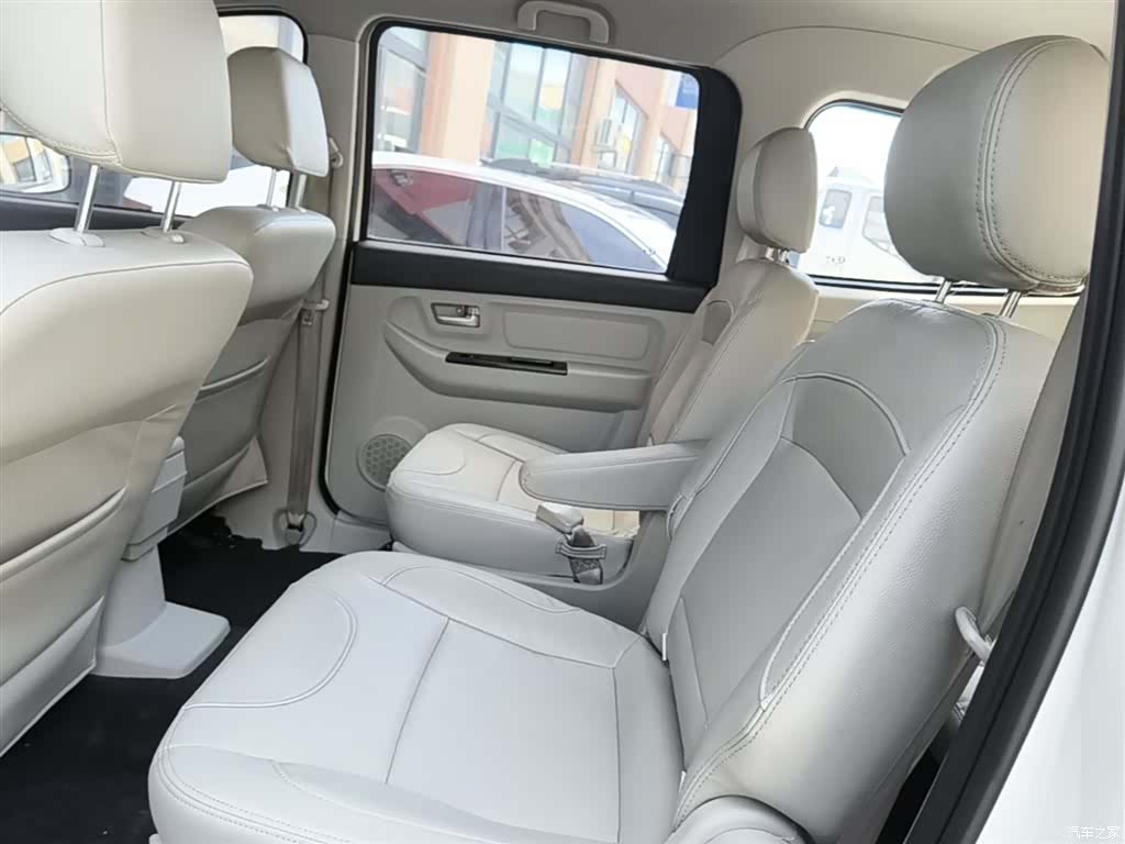 BAIC M50S, 2019 17