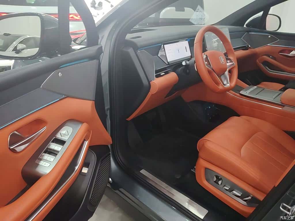 BYD Tang, 2025 16