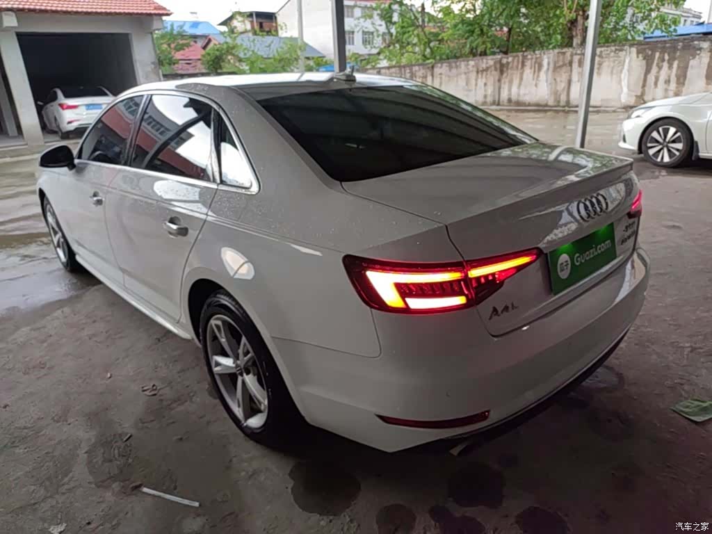 Audi A4L, 2017 все фото