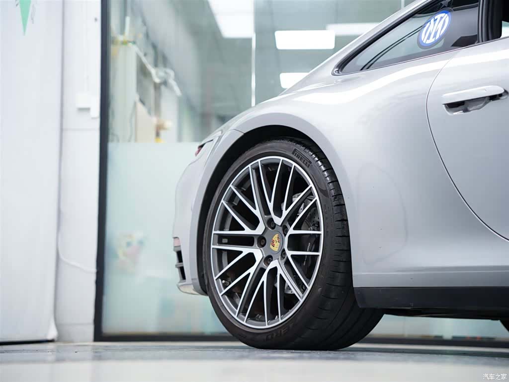 Porsche 911, 2021 47