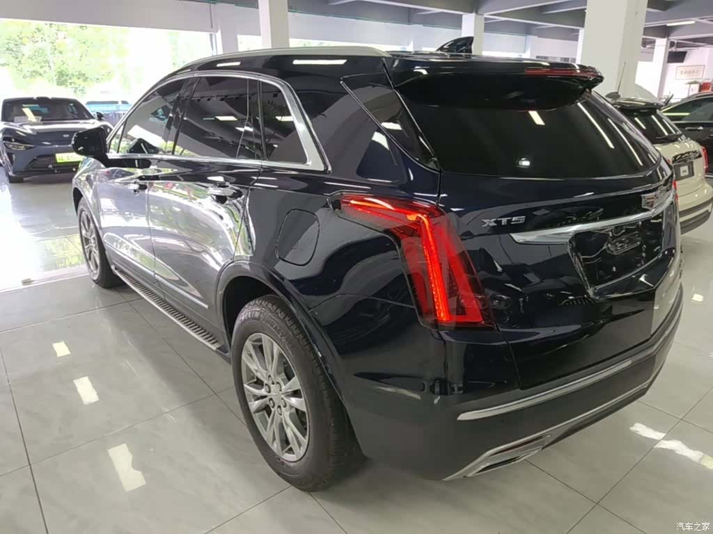 Cadillac XT5, 2021 все фото