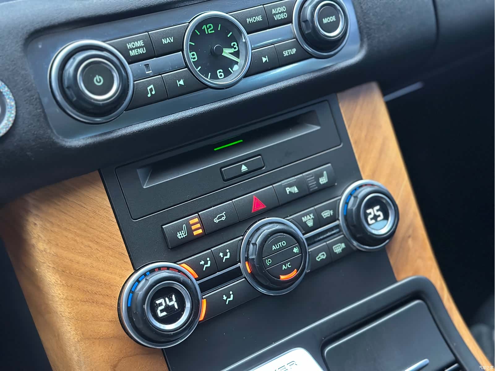 Land Rover Range Rover, 2012 27