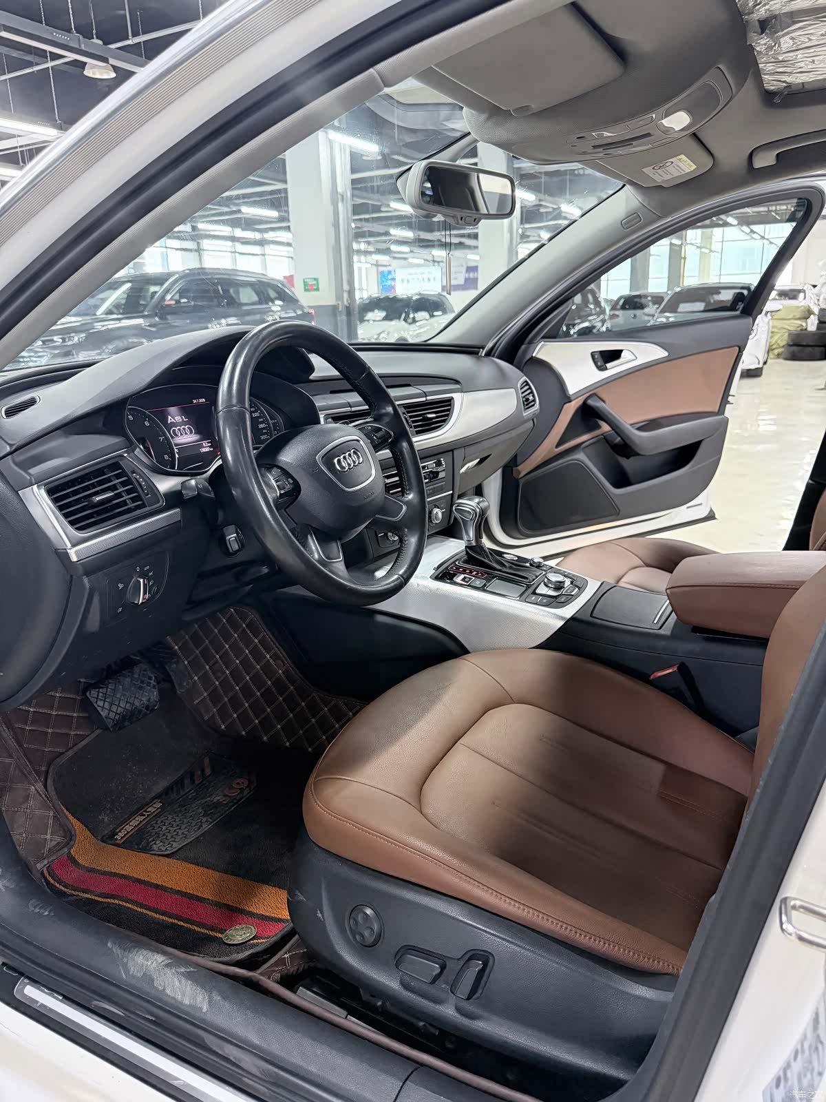 Audi A6L, 2015 4
