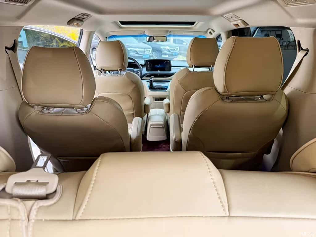 Buick GL8, 2024 7