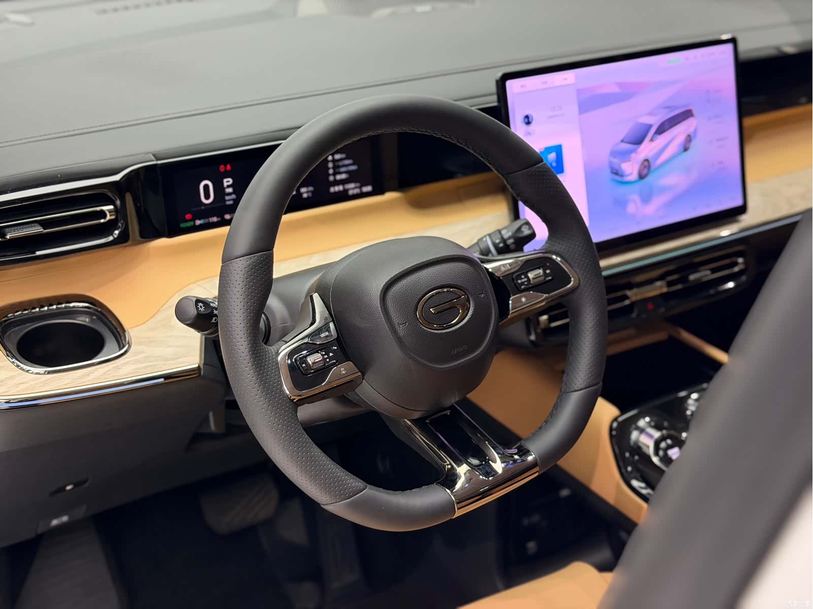Trumpchi E8, 2025 8