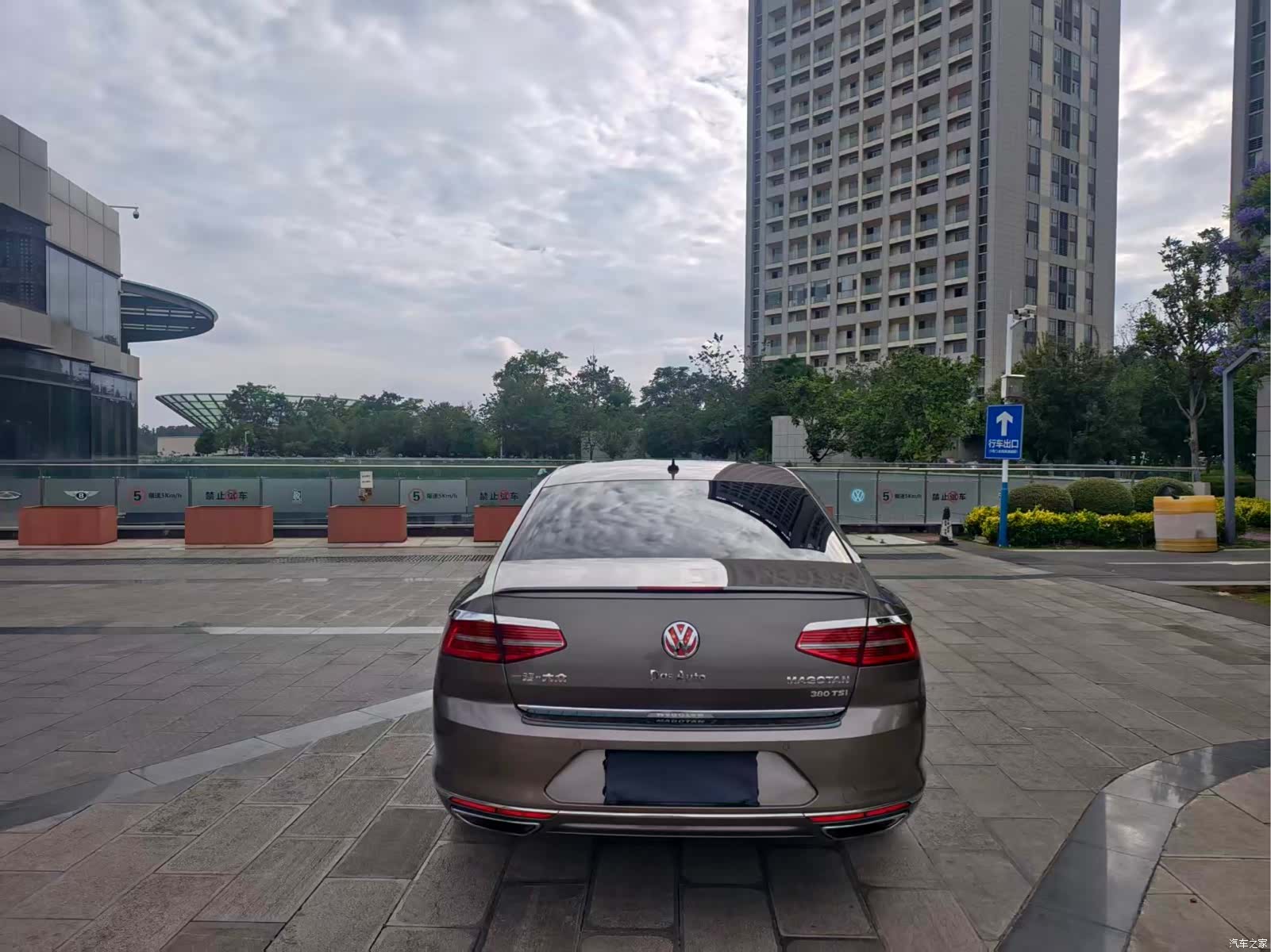 Volkswagen Magotan, 2017 все фото