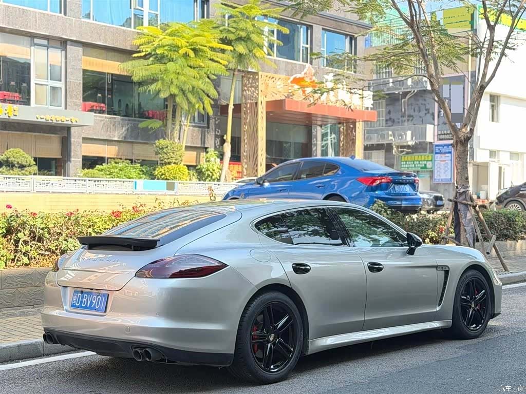 Porsche Panamera, 2011 15