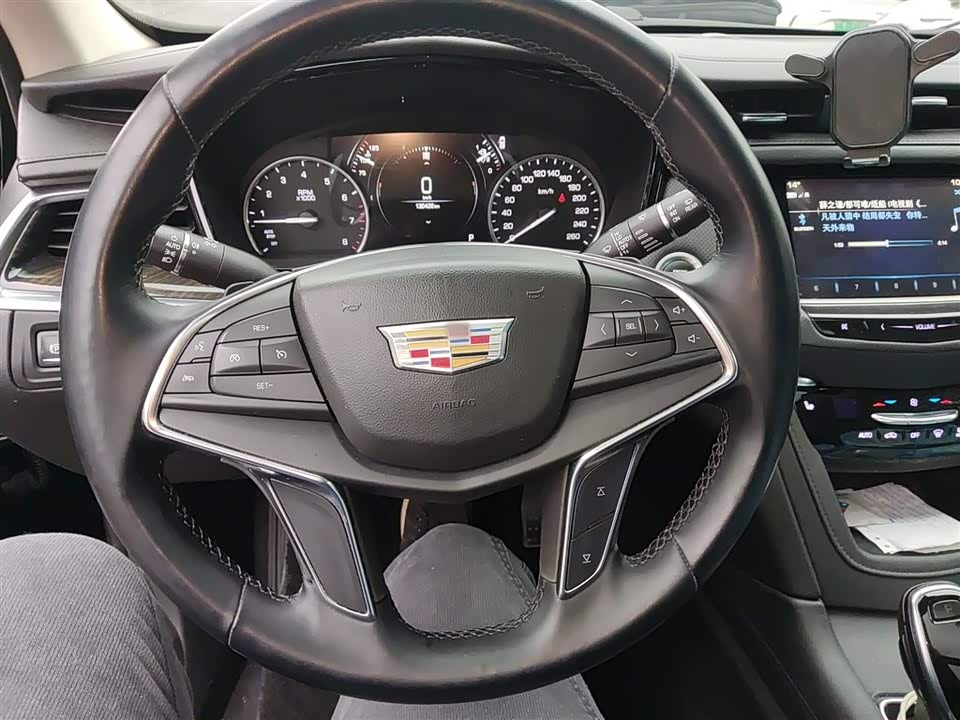 Cadillac XT5