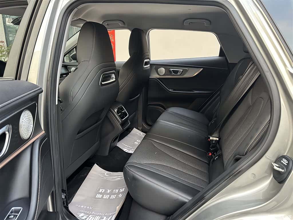 Chery Tiggo 5x, 2025 11