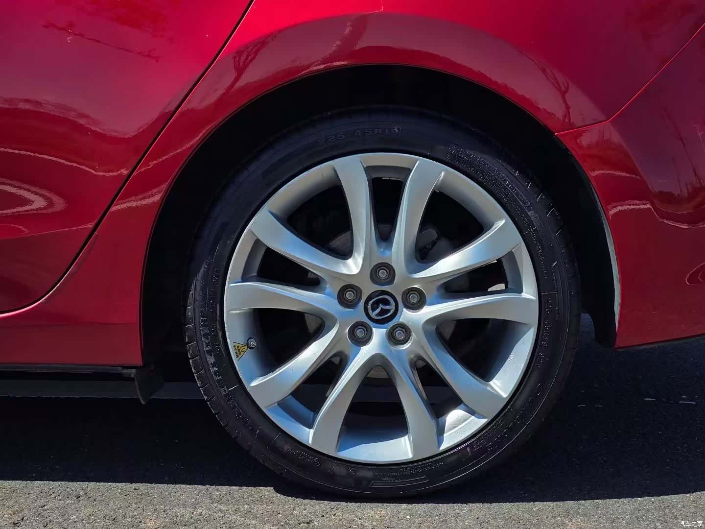 Mazda Atenza, 2015 8