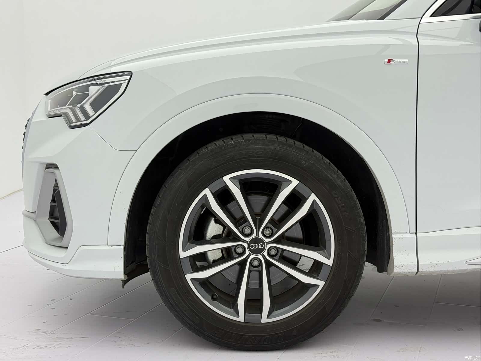 Audi Q3, 2022 9