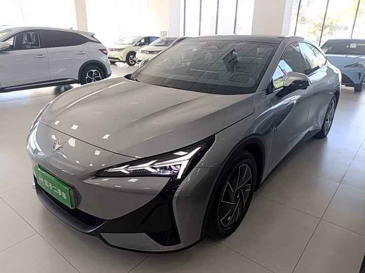 ARCFOX ji hu a er fa S5 2025 560PRO 185kW