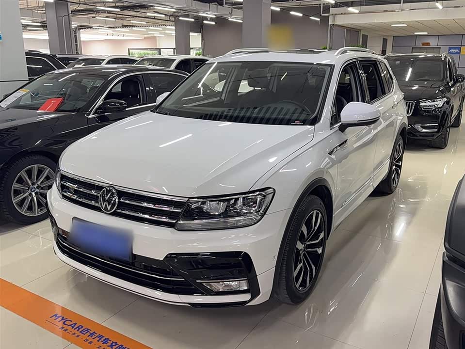 Volkswagen Tiguan L